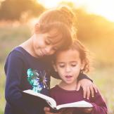 children reading